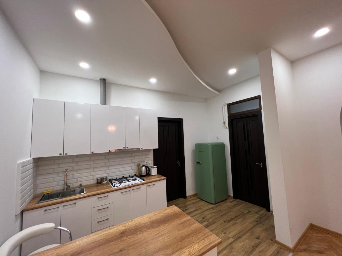 Cosy Apartment In Tbilisi Centre Luaran gambar