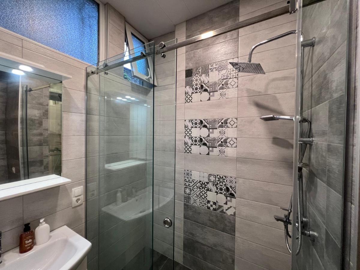 Cosy Apartment In Tbilisi Centre Luaran gambar